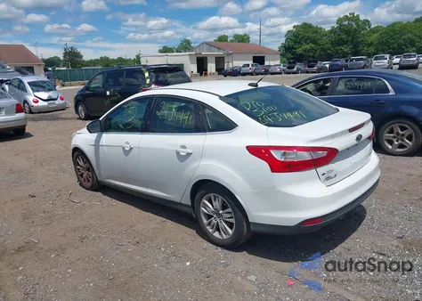 2012 Ford Focus Sel z USA, uszkodzony, nr VIN 1FAHP3H22CL349336